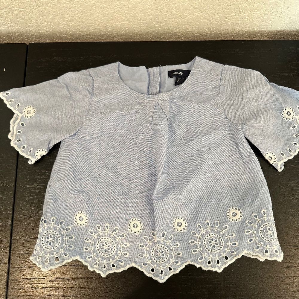 Girl’s Baby Gap Light Blue Embroidered Scalloped Details Top — Size 18-24 months